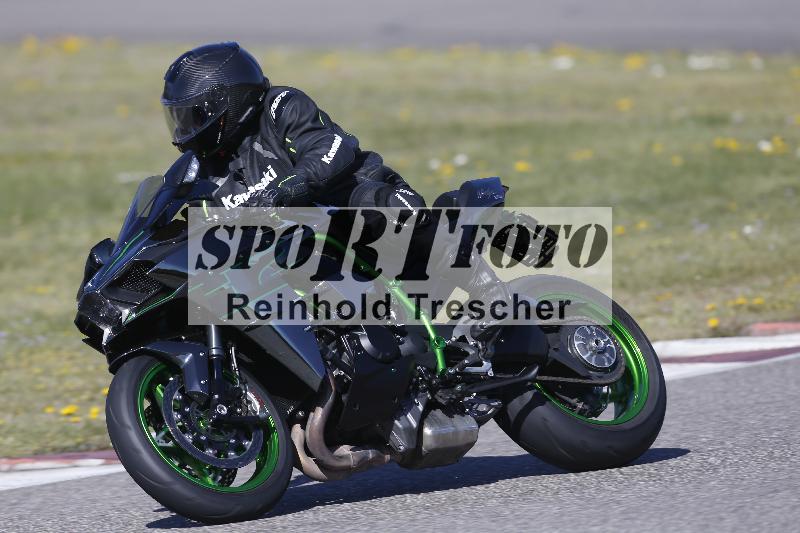 /05 07.04.2026 Cornu Master School ADR/Gruppe gruen/8